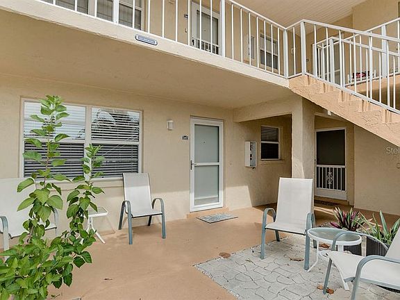 2nd image of 616 Flamingo Dr APT 104