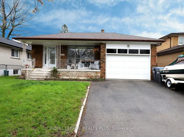 434 Tedwyn Dr, Mississauga, ON L5A 1J6