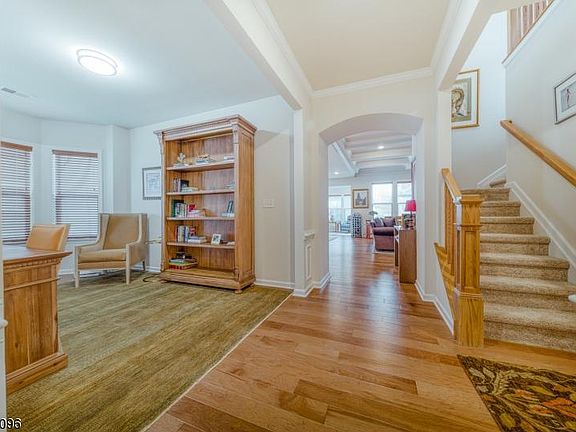 3rd image of 64 Cunningham Dr