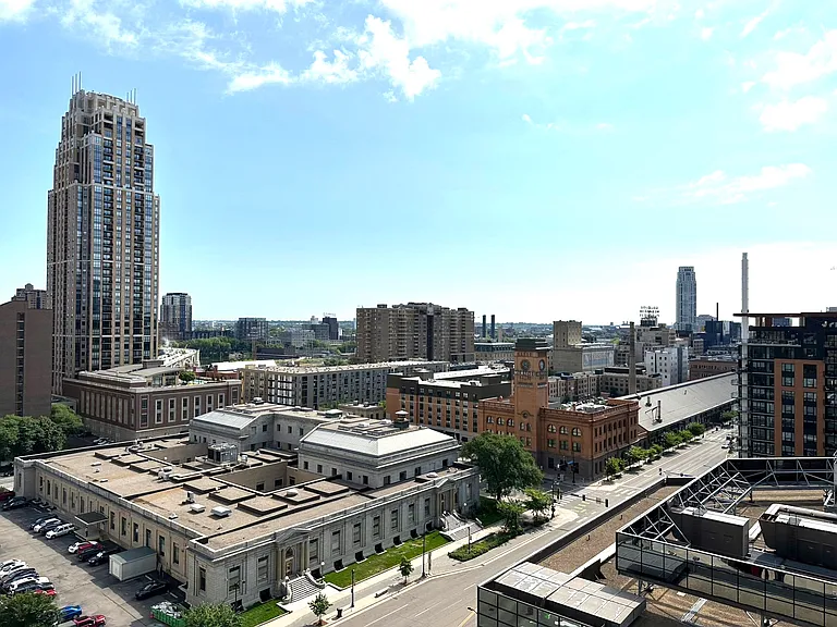 121 Washington Ave S #1412 — Photo 9