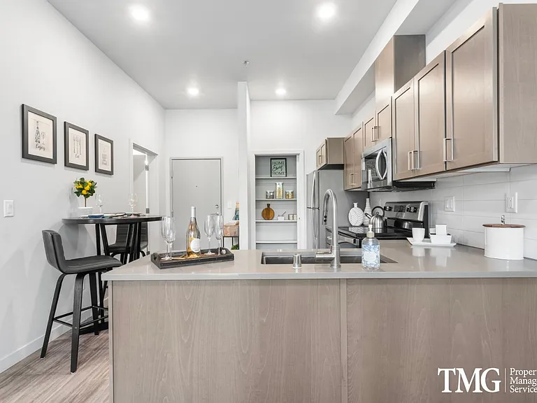 Westridge Lofts — Photo 30