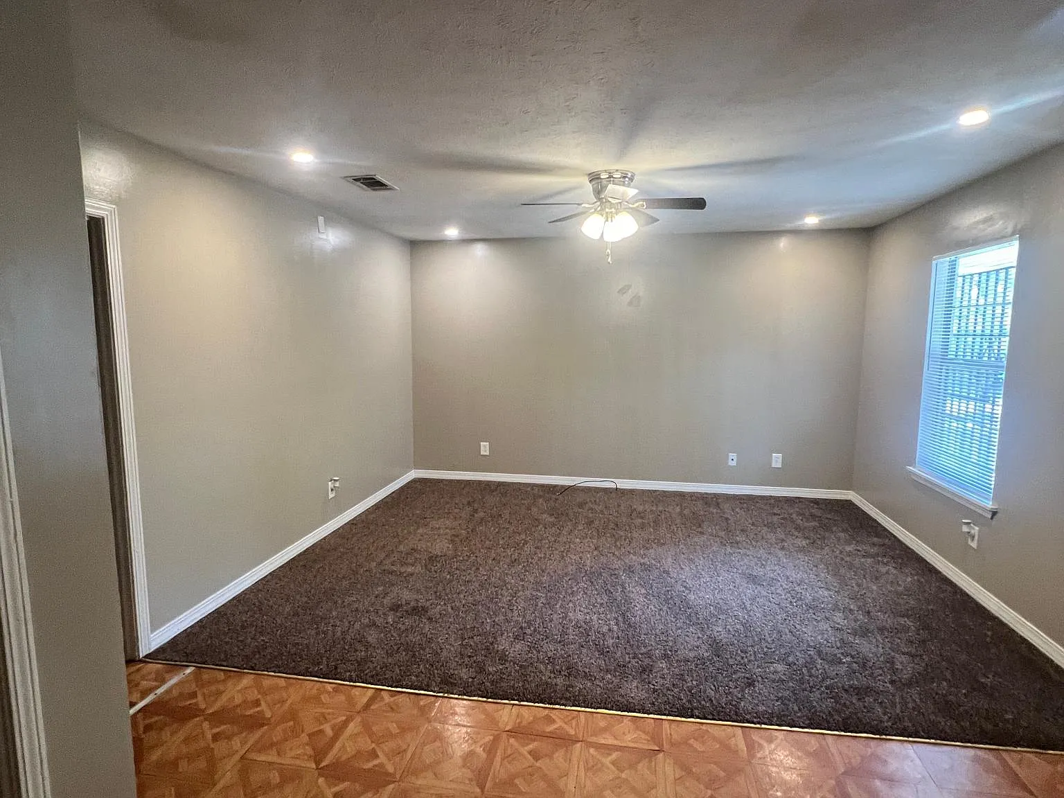 1228 Corinth St — Photo 4
