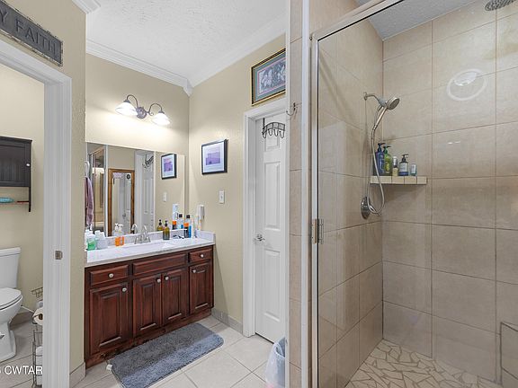 12th image of this home