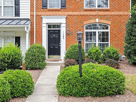 4th image of 11409 Abbots Cross Ln