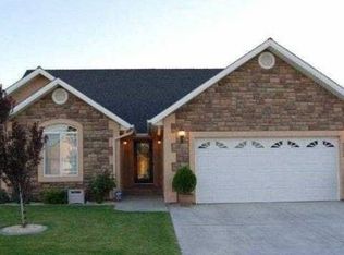 731 Divot Dr, Fernley, NV 89408
