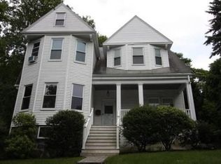 43 Beacon Street Cir, Milton, MA 02186