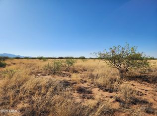 E Sunshine Ln, Hereford, AZ 85615
