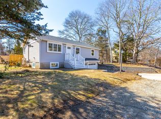 24 Weatherglass Lane, Teaticket, MA 02536