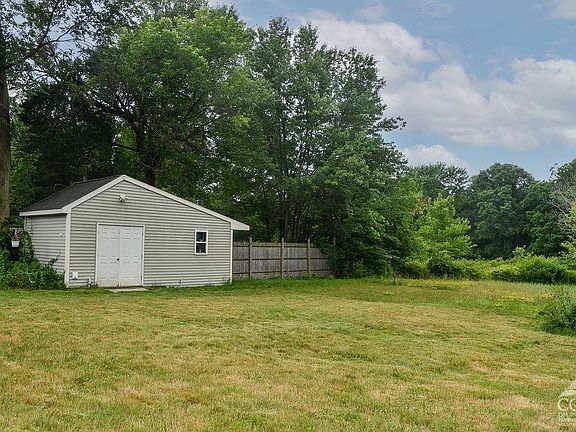 5th image of 45 Westbrook Drive