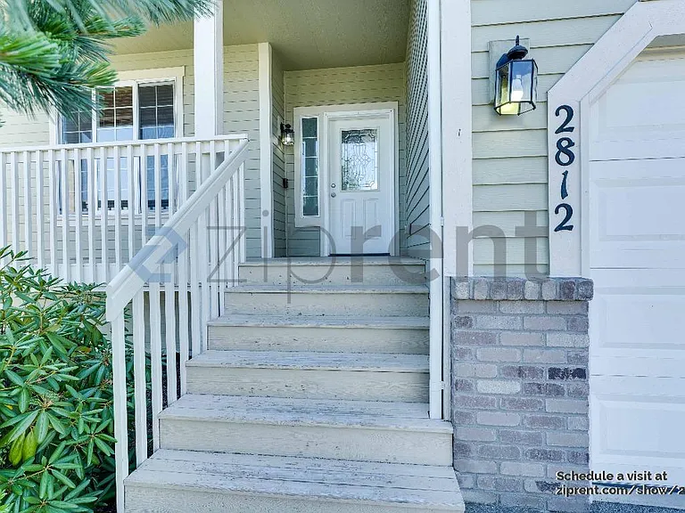 2812 67th Ct SE — Photo 4
