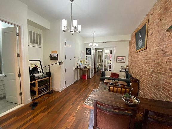 2nd image of 466 Willoughby Ave APT 2