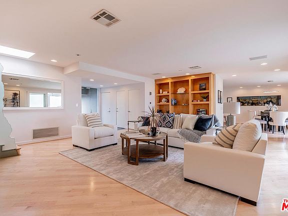 5th image of 812 El Oro Ln