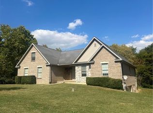 1623 Reeder Rd, Blanchester, OH 45107