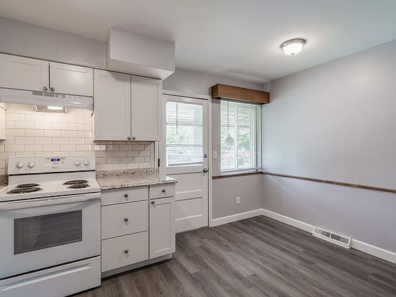 2nd image of 265 Broadmeadows Blvd