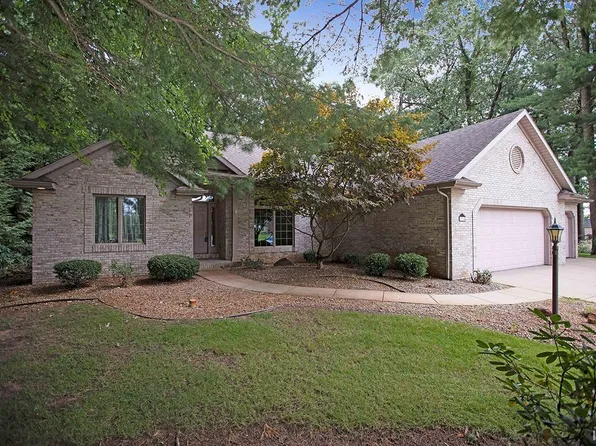 53304 Red Oak Ct, Bristol, IN 46507