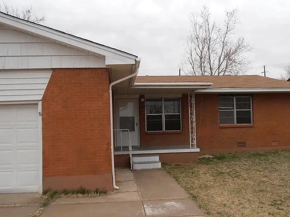 4047 NW Lindy Ave