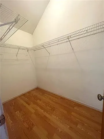 5 Brandon Hall Dr #D — Photo 13