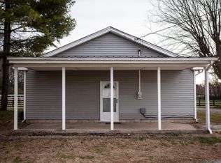 2831 Thompson Station Rd E, Thompsons Station, TN 37179