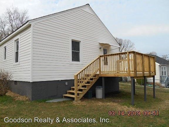 2nd image of 703 Dogwood Dr