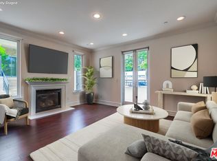 8610 Chalmers Dr APT 105, Los Angeles, CA 90035
