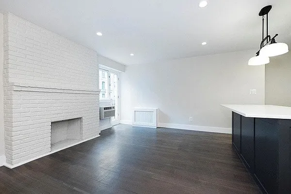 Rented by Bold New York | media 3