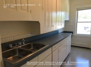 127 Chestnut St #3, Manville, RI 02838