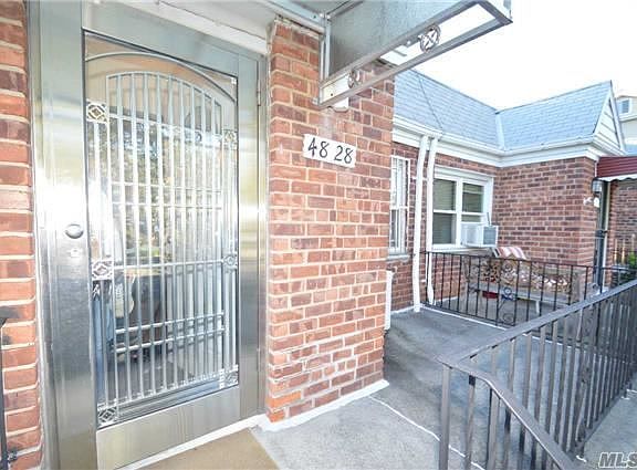 2nd image of 4828 193rd St