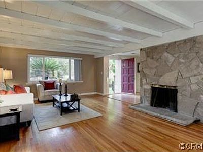2nd image of 1741 Oakwood Ave