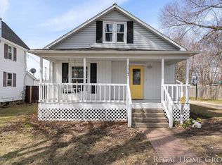 1117 2nd Ave, Lake Odessa, MI 48849