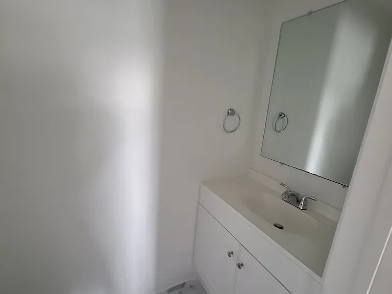 636 Chestnut St — Photo 15