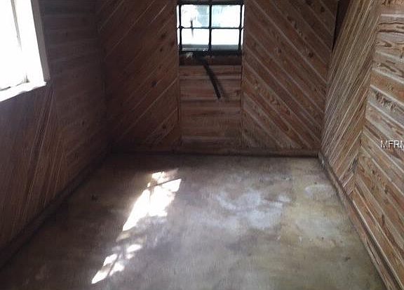 4th image of 5630 Carris Ct