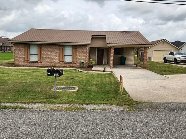 212 Elvira Dr, Raceland, LA 70394