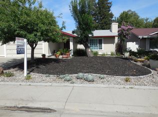 31 Bluewind Ct, Sacramento, CA 95838