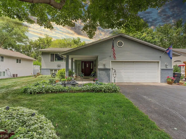 2943 Payne Ave, Little Canada, MN 55117