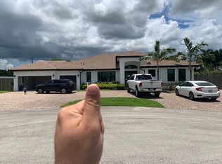 12701 SW 184th Ter, Miami, FL 33177