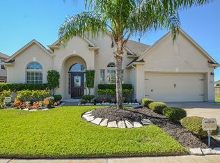 45 Rodeo Dr, Manvel, TX 77578