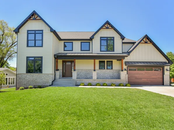 4600 Sterling Rd, Downers Grove, IL 60515