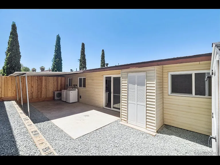8717 Carribean Way — Photo 11