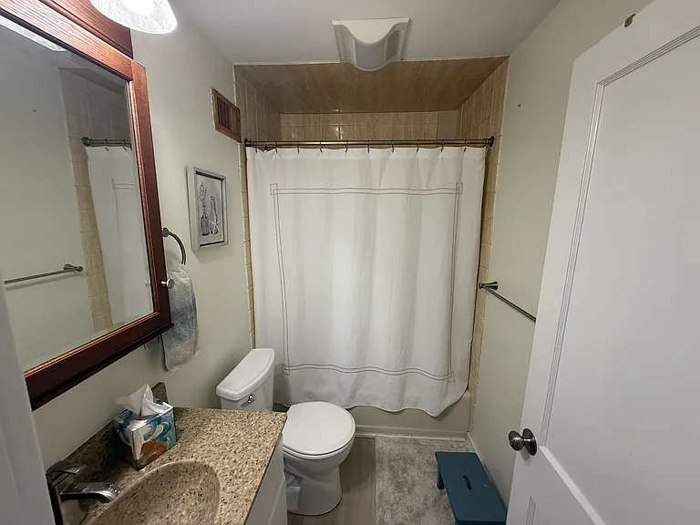 121 Holloway Rd — Photo 6