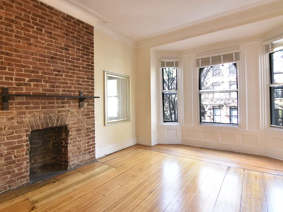 170 State St #3D