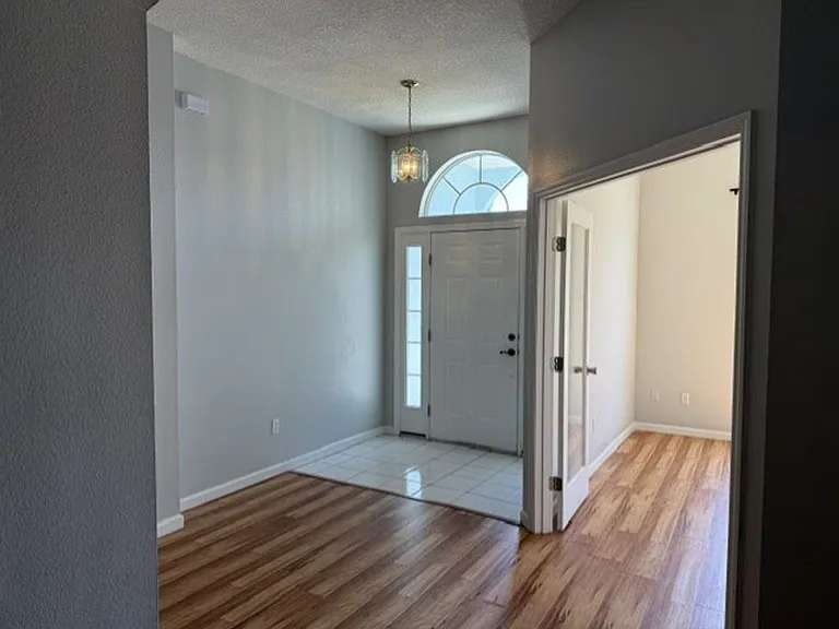16 Fernmeadow Ln — Photo 2