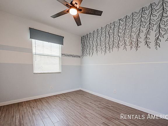 5th image of 2499 E Athena Ave