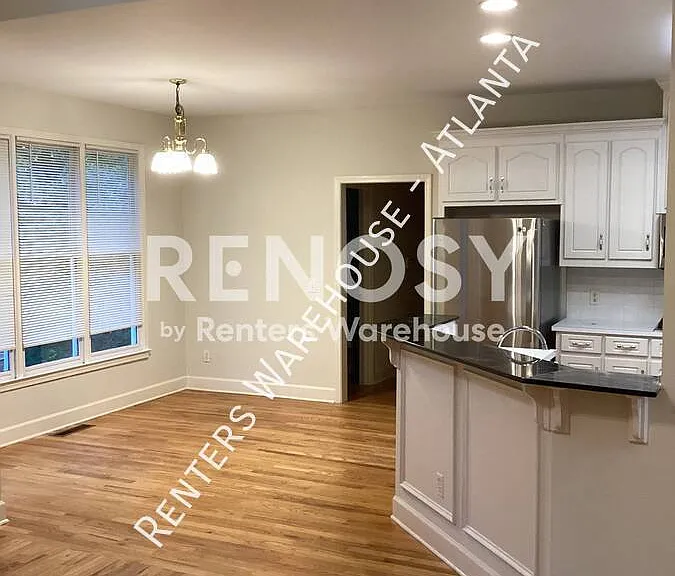 755 Milton Oaks Dr — Photo 16