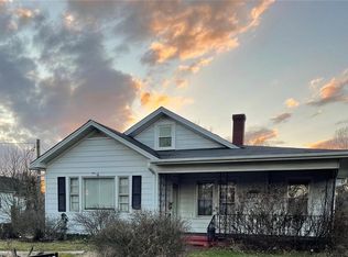 510 N Logan St, Burlington, NC 27217