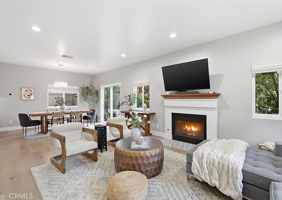 1st image of 2220 Clark Ln #B