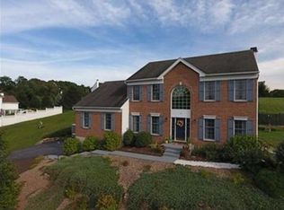 123 Robert Rd, Marlborough, MA 01752