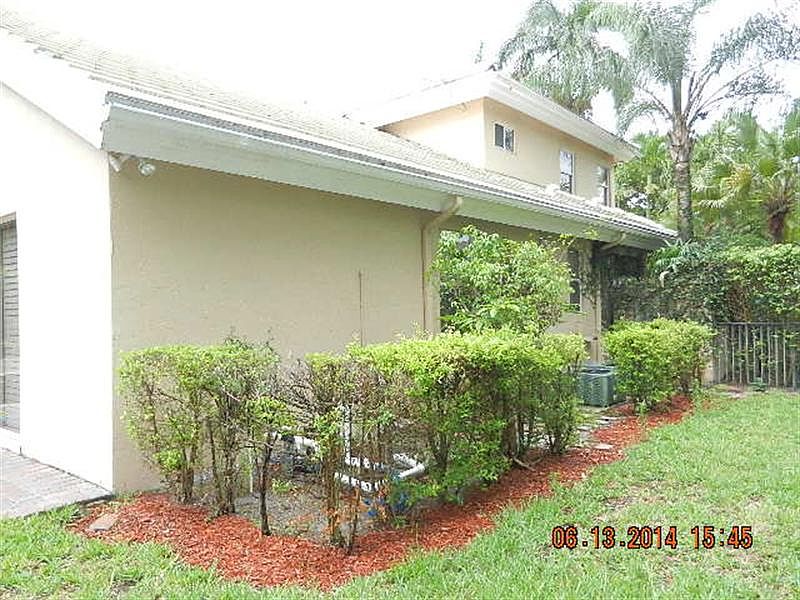 2nd image of 3087 NW 60th St