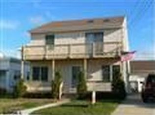 213 2nd St N #B, Brigantine, NJ 08203