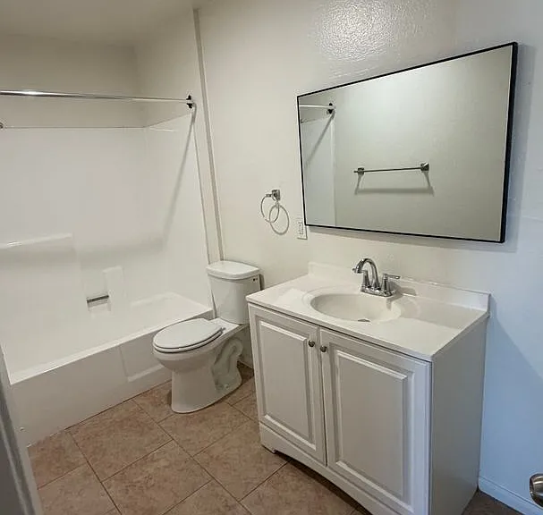 6726 WOODLEY — Photo 14