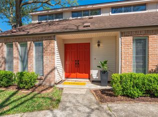 16419 Laurelfield Dr, Houston, TX 77059